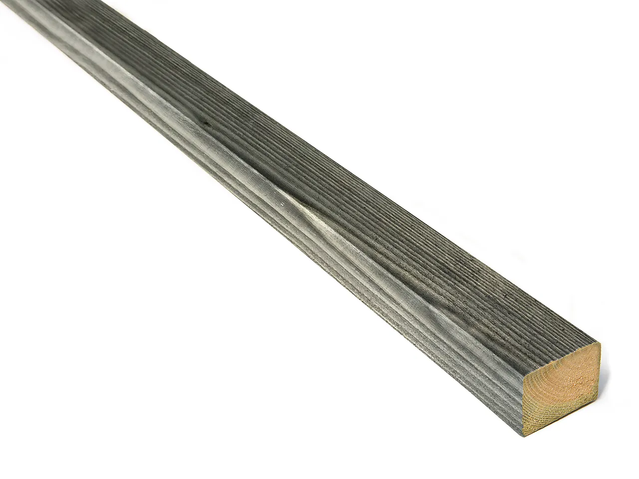 Furu 36x048 rekkverksspi cuimp nord rekkverksspile stående bh Furu 36x048 rekkverksspi cuimp nord rekkverksspile stående bh