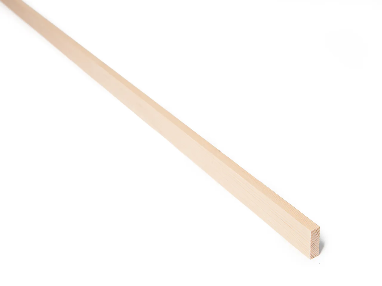 Glattkantlist 9x28 mm ubehandlet furu Glattkantlist 9x28 mm ubehandlet furu