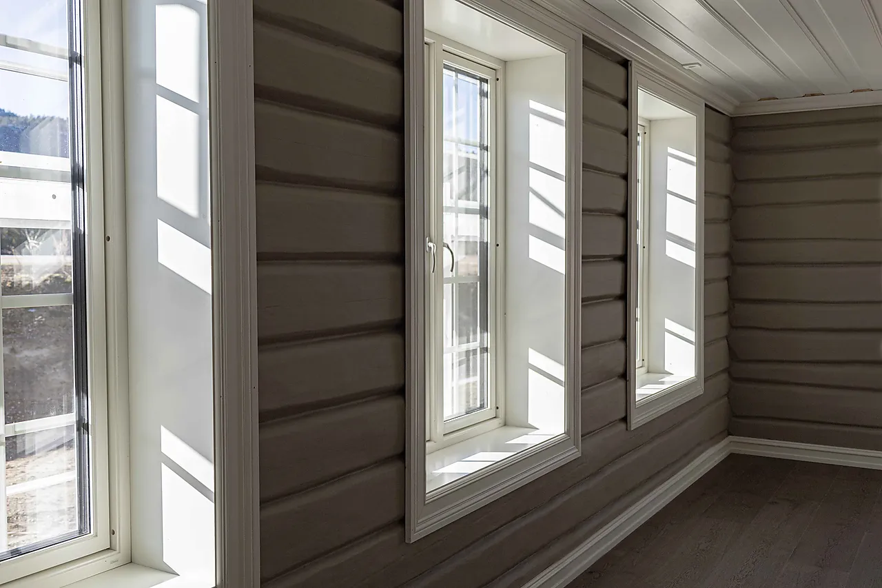 Gulvlist furu profilert CW233 hvit bomull S0502-Y 15x70x4400 mm null - null - 2 - Miniatyr