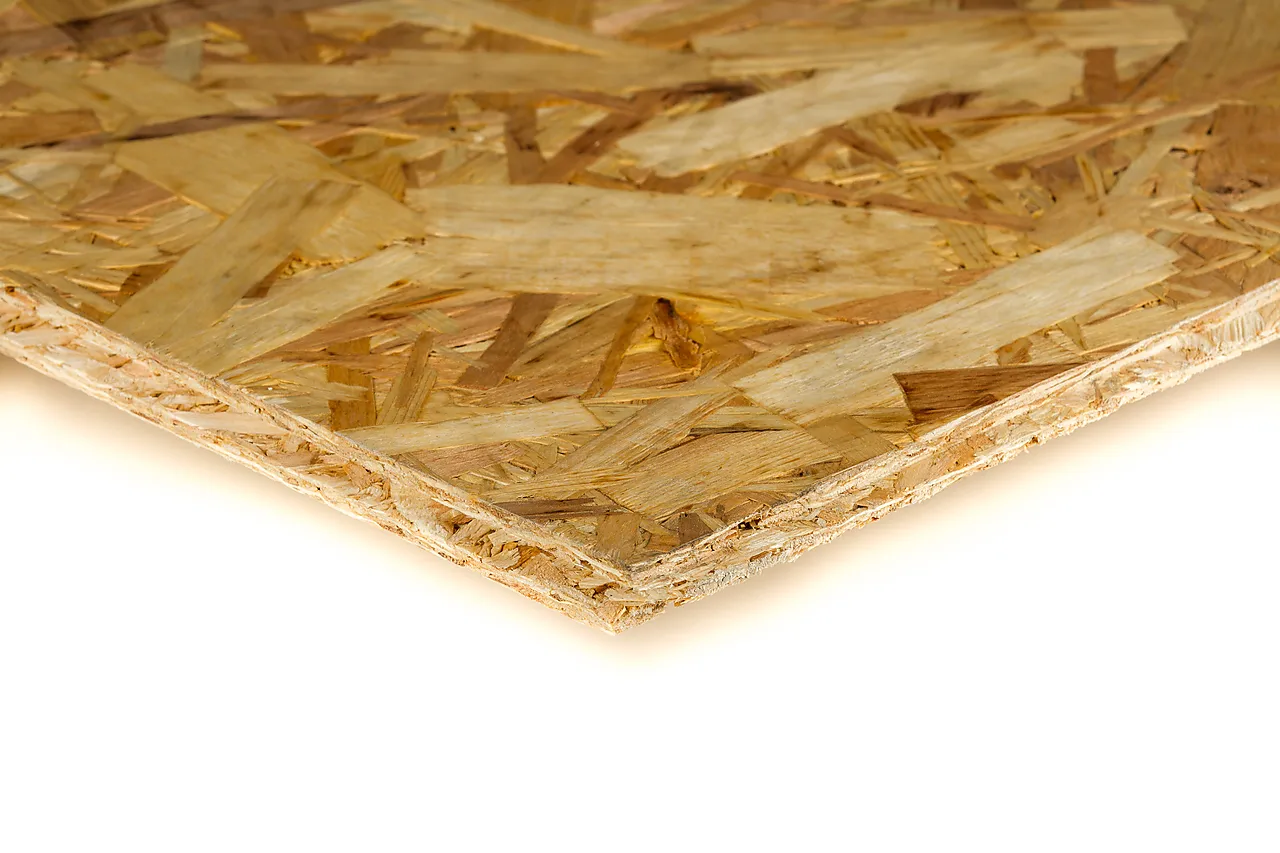 OSB-trefiberplate 18x2400x600 mm upusset m/fjær på 4 sider OSB-trefiberplate 18x2400x600 mm upusset m/fjær på 4 sider