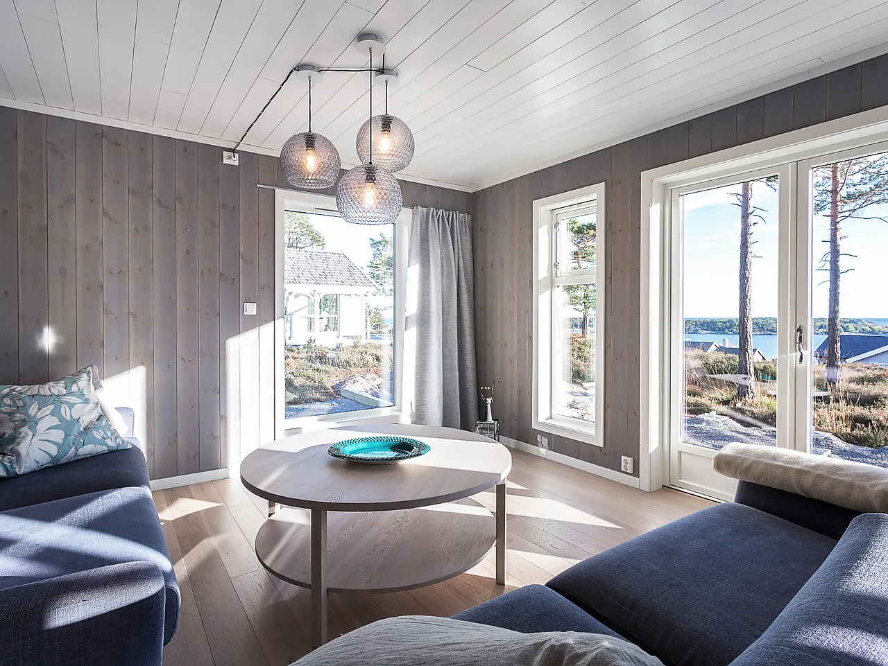 Furu 14x145 slettpanel be sp beis spesialfarge Furu 14x145 slettpanel be sp beis spesialfarge