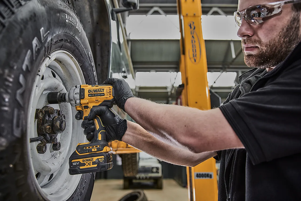 DEWALT Muttertrekker 18V xR 1/2" firkantfeste, leveres naken null - null - 3 - Miniatyr