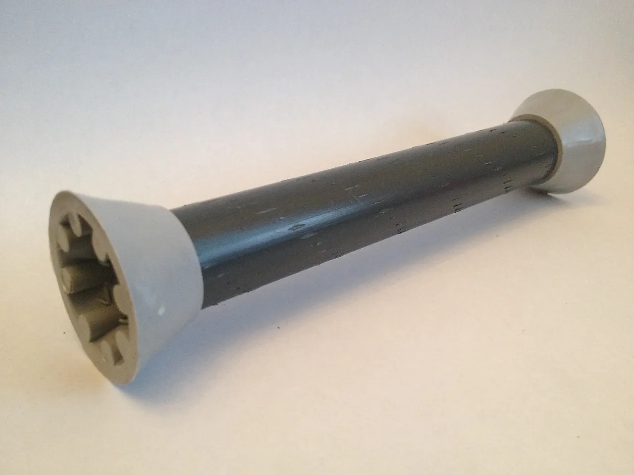 Avstandsrør med konus 25 cm