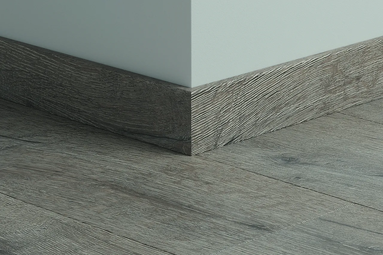 Pergo fargematchet sokkellist til vinyl Grey Heritage Oak
