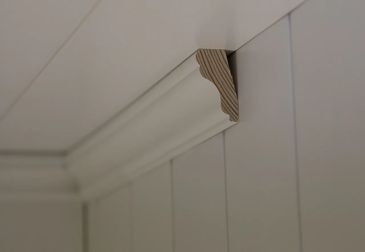 Taklist furu profilert CW369 hvit bomull S0502-Y 24x40x4400 mm null - null - 2 - Miniatyr