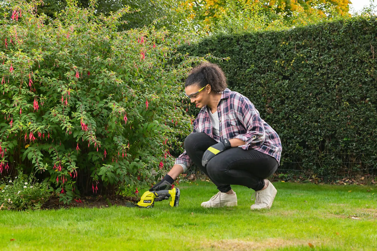 Gress-/busksaks RY18GSA-0 null - null - 3 - Miniatyr