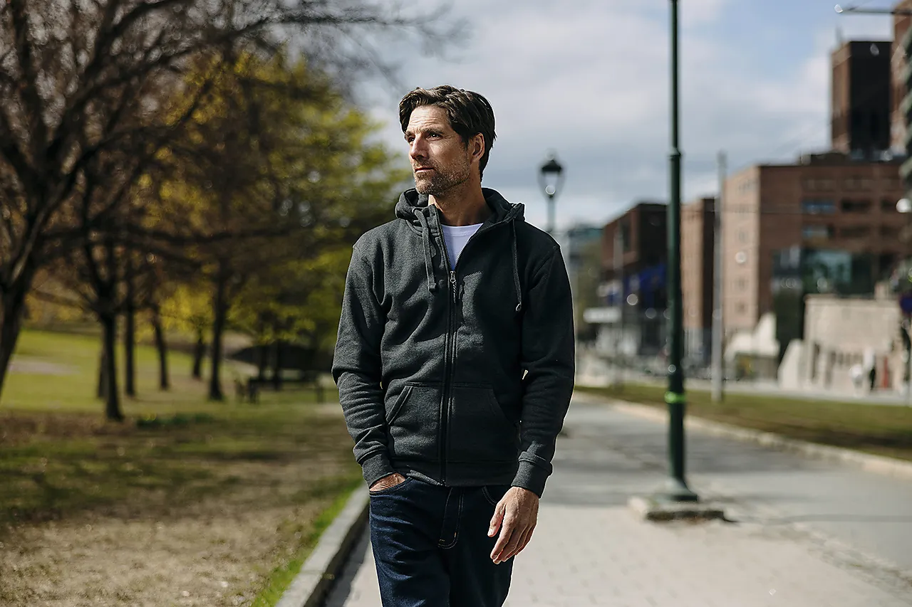 Hettejakke unisex S sort null - null - 2 - Miniatyr