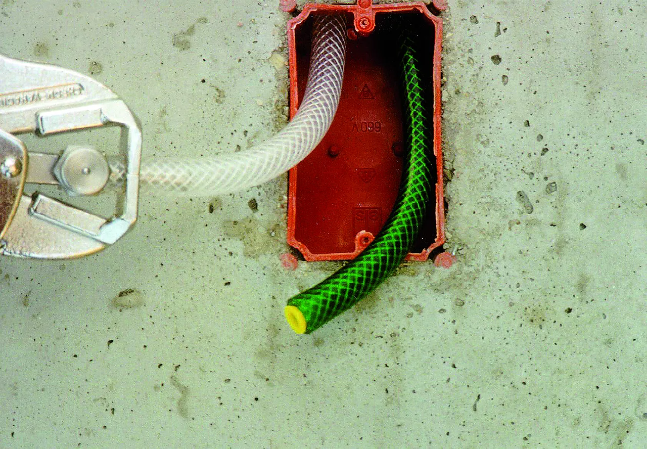 Sika injeksjonsslange transparent