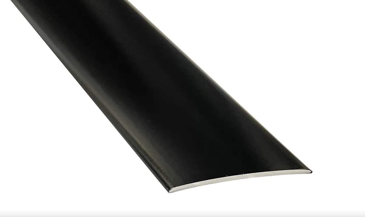 Overgangslist 40mm Sort uborret 2,7m