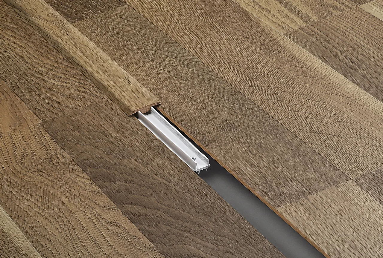 T-list 2400x11,1x44 mm eik natur