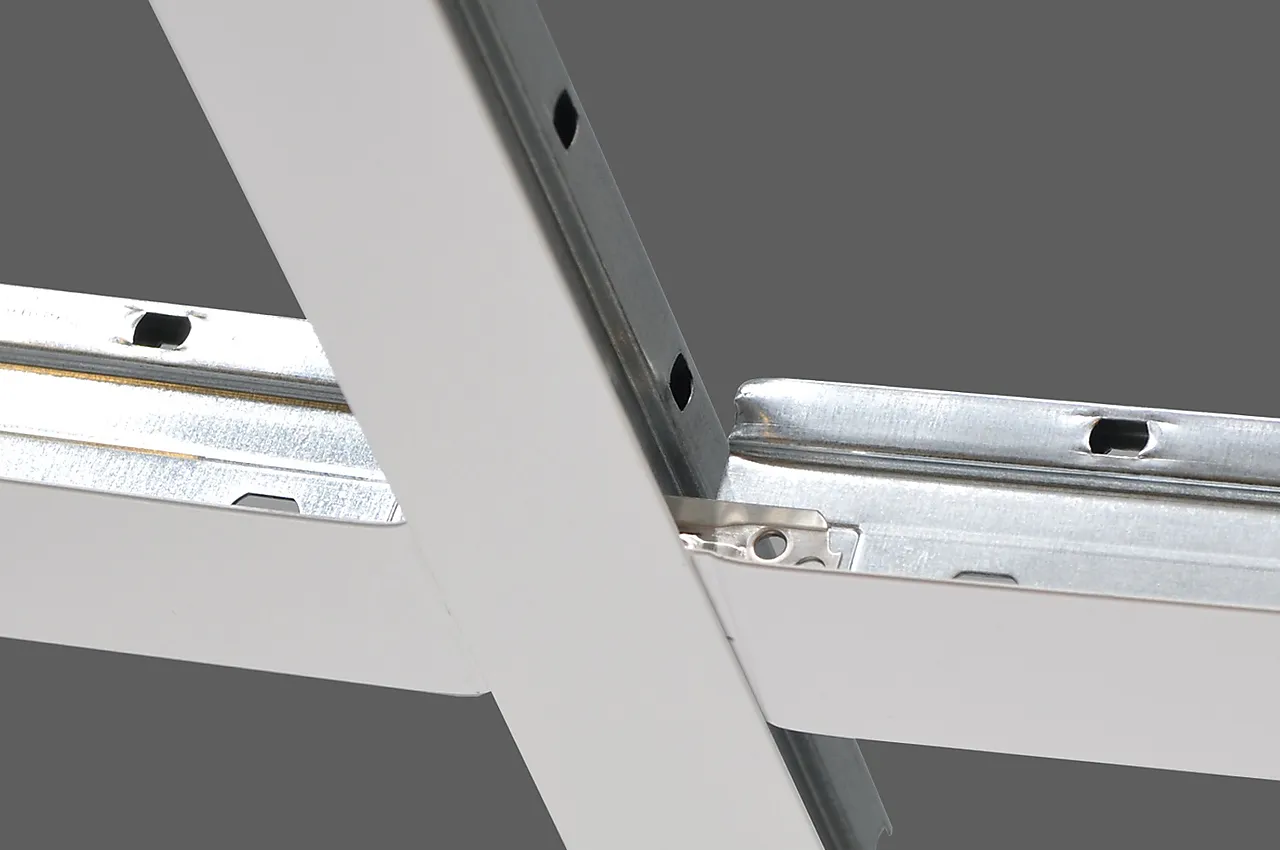 Glava luna tverrprofilt35 hvit 1200 l = 1200 mm Glava luna tverrprofilt35 hvit 1200 l = 1200 mm