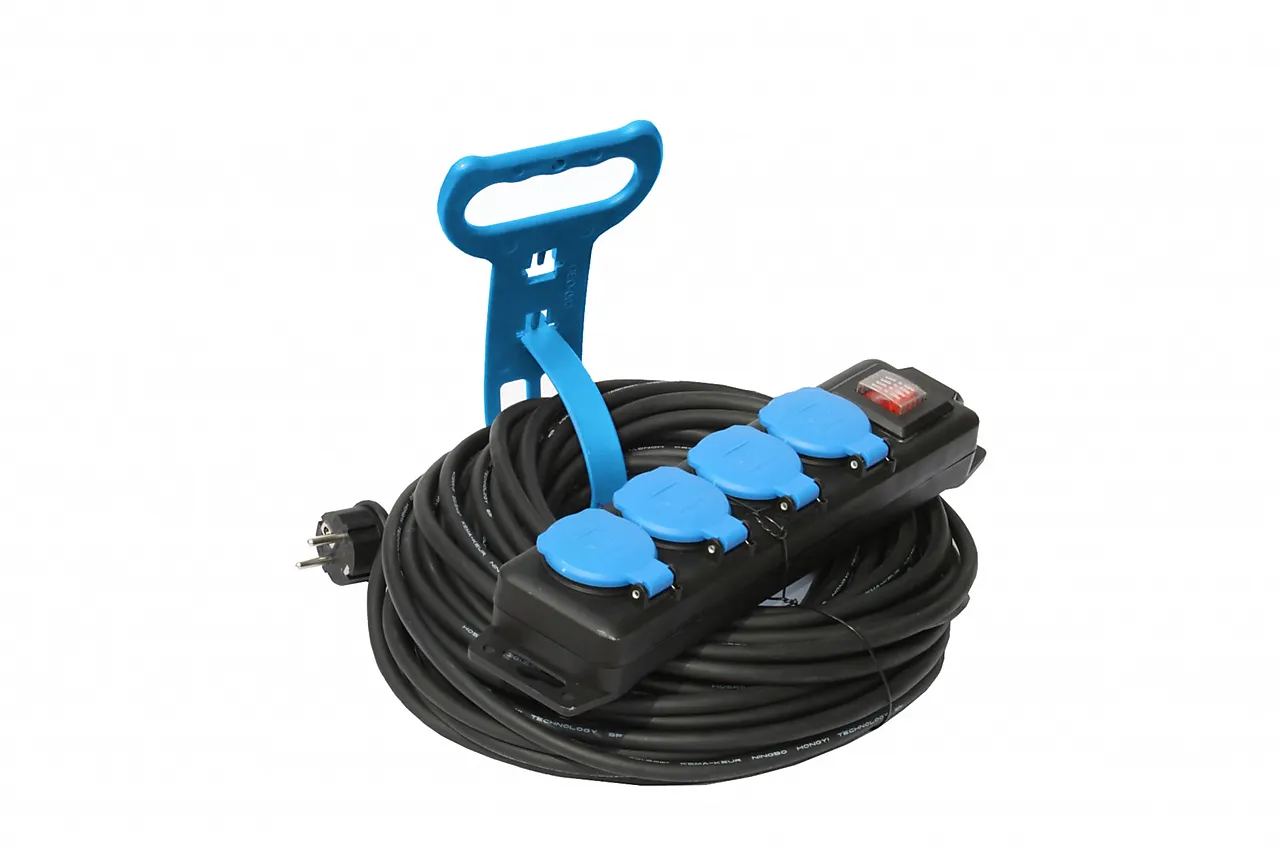 Gummikabel 20 meter m/4 uttak 1,5 mm Gummikabel 20 meter m/4 uttak 1,5 mm