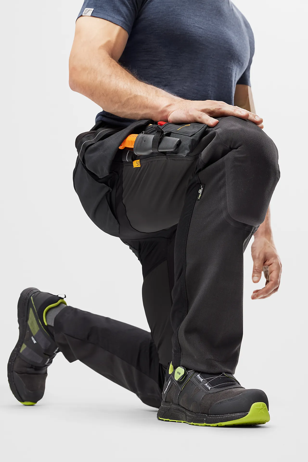 Arbeidsbukse sort med kneputer str 48