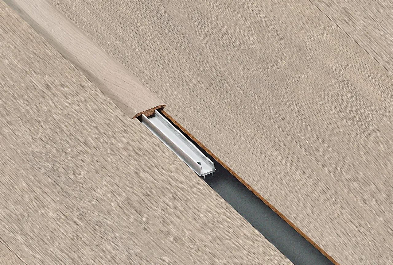 T-list 2,4 m golden lane T-list 2,4 m golden lane