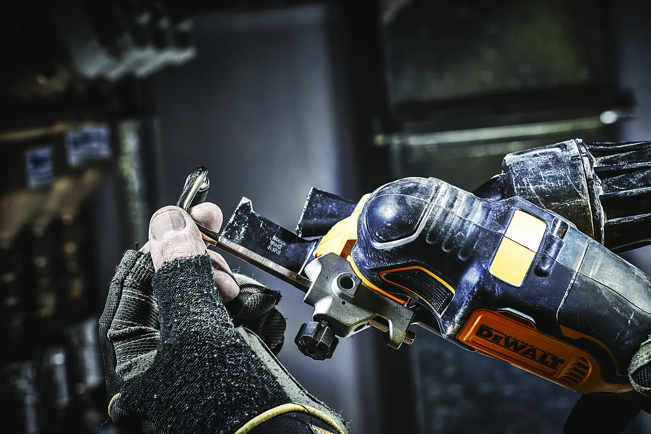 Multiverktøy 18v xr naken dcs356n-xj