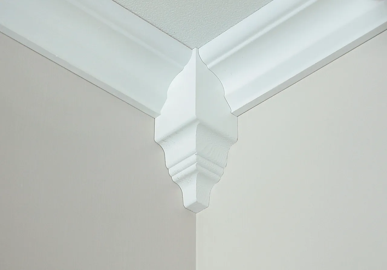 Takkloss utvendig 33x33x120 mm hvitmalt A4 stk Takkloss utvendig 33x33x120 mm hvitmalt A4 stk