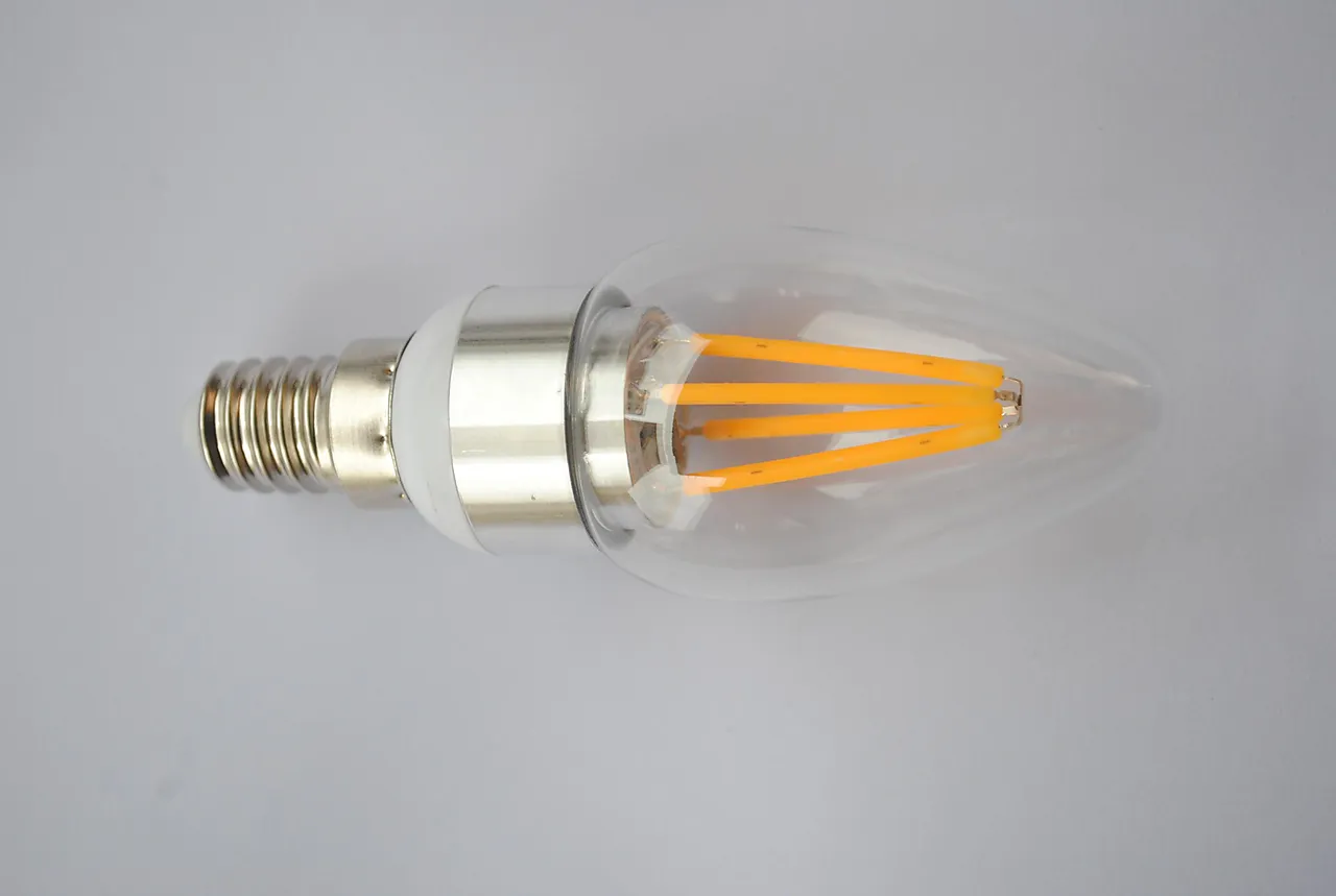 Lyspære led filament e14 mignon 4w