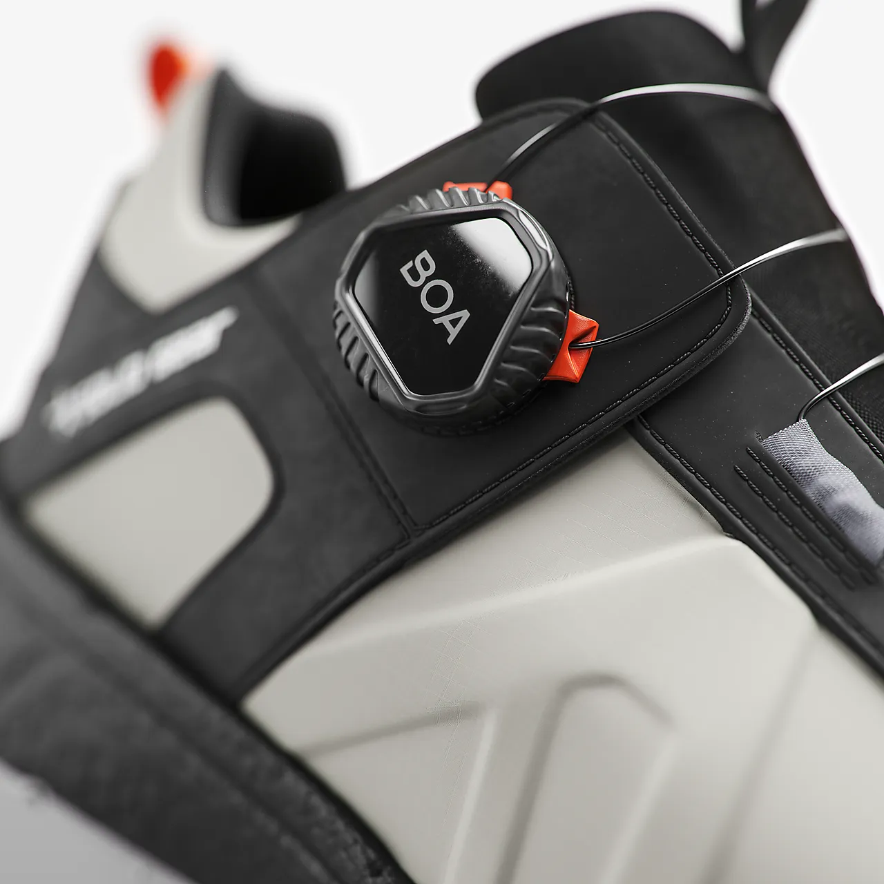 Vernesko Revolution 2 mono lav str 47 null - 38 - 2 - Miniatyr