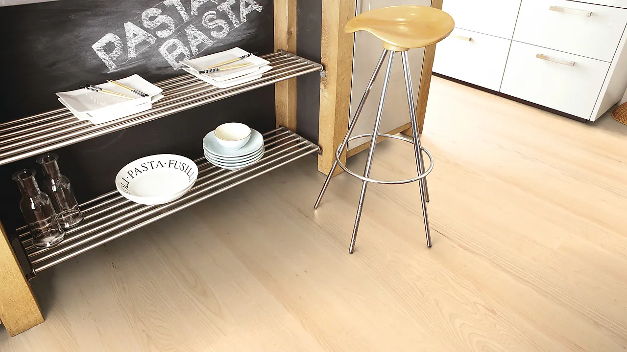 Parkett ask andante pl hvit matt 14x138x2200mm pl xp hvit live matt