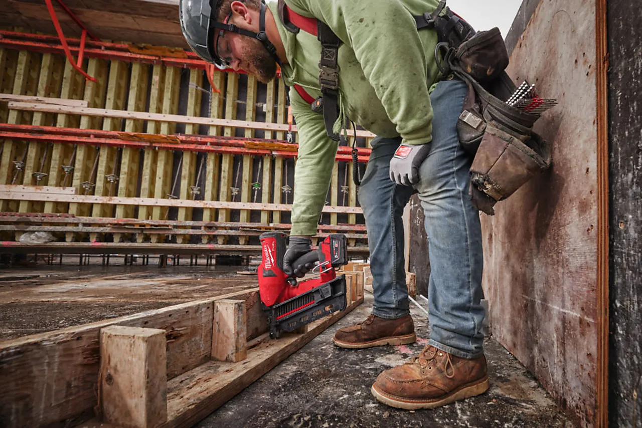 Milwaukee M18 FDN-0C dykkertpistol Milwaukee M18 FDN-0C dykkertpistol