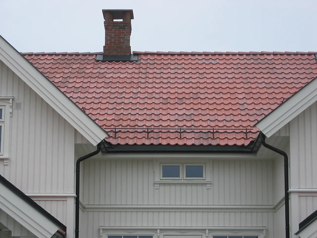 Konsoll til snøfanger med 2 rør sort