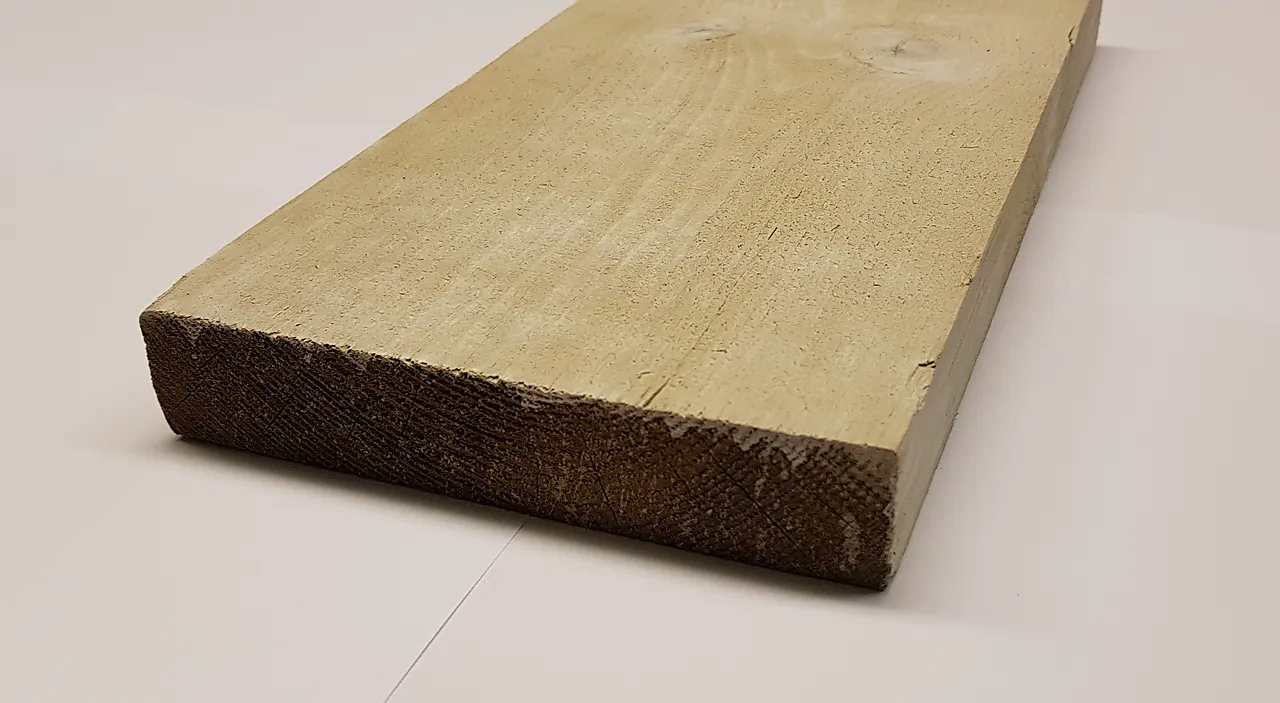 Furu 29x148 cuimp rektangulær kledning gr hvit impregnert+ettertørket+grunnet