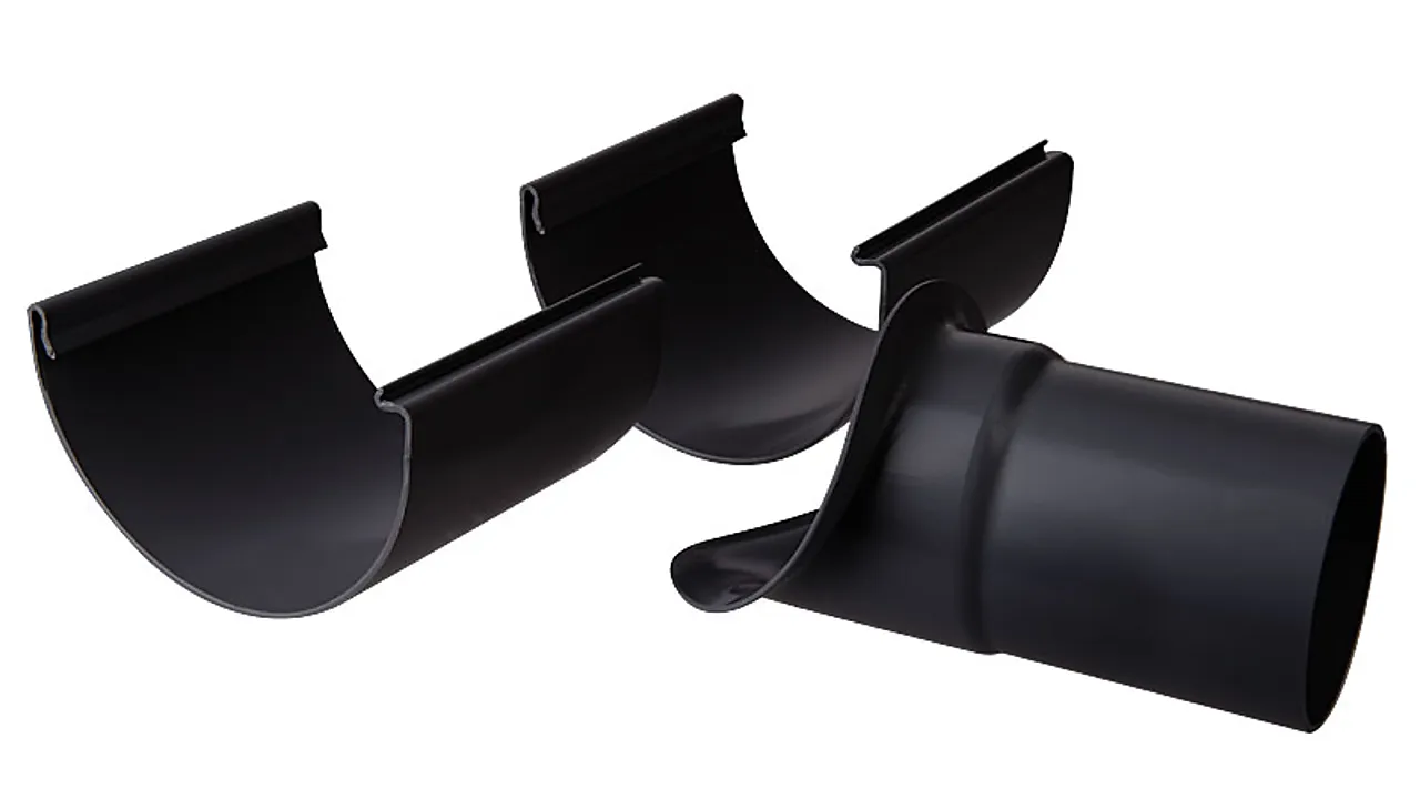 Tappstykke justerbart 10/75 sort til plast takrenner Tappstykke justerbart 10/75 sort til plast takrenner