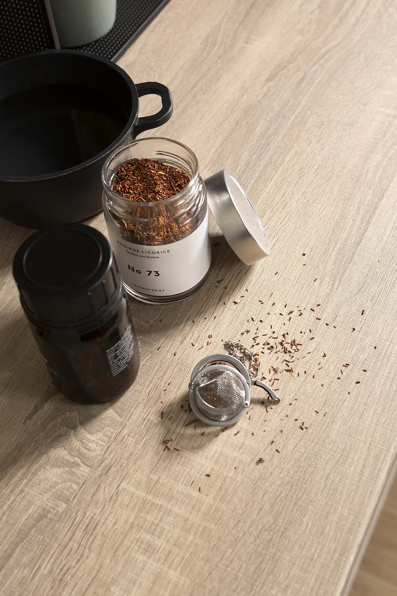 Benkeplate laminat C 3156 sawcut eik 29x3020x610 mm null - null - 2 - Miniatyr