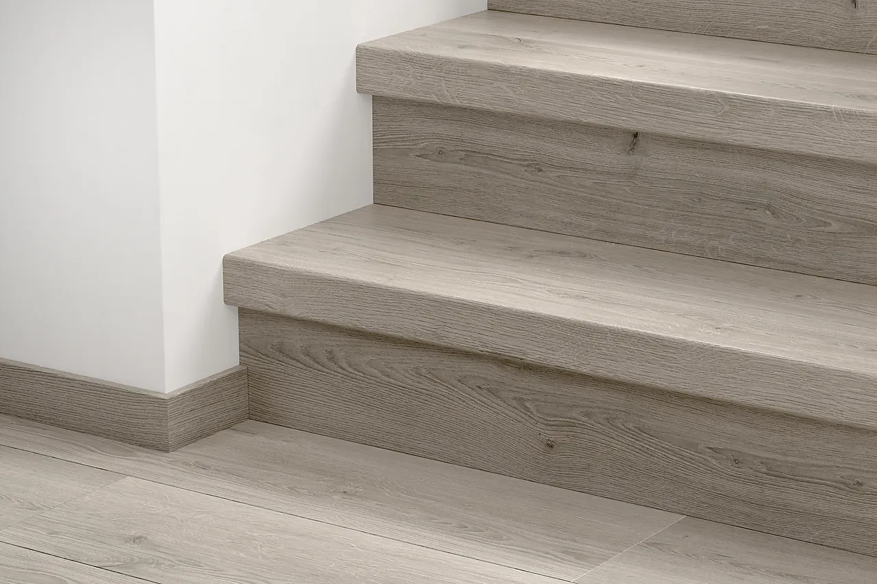 Trappenese, vinyl 1474x136x54 40237 grey valley oak a:2