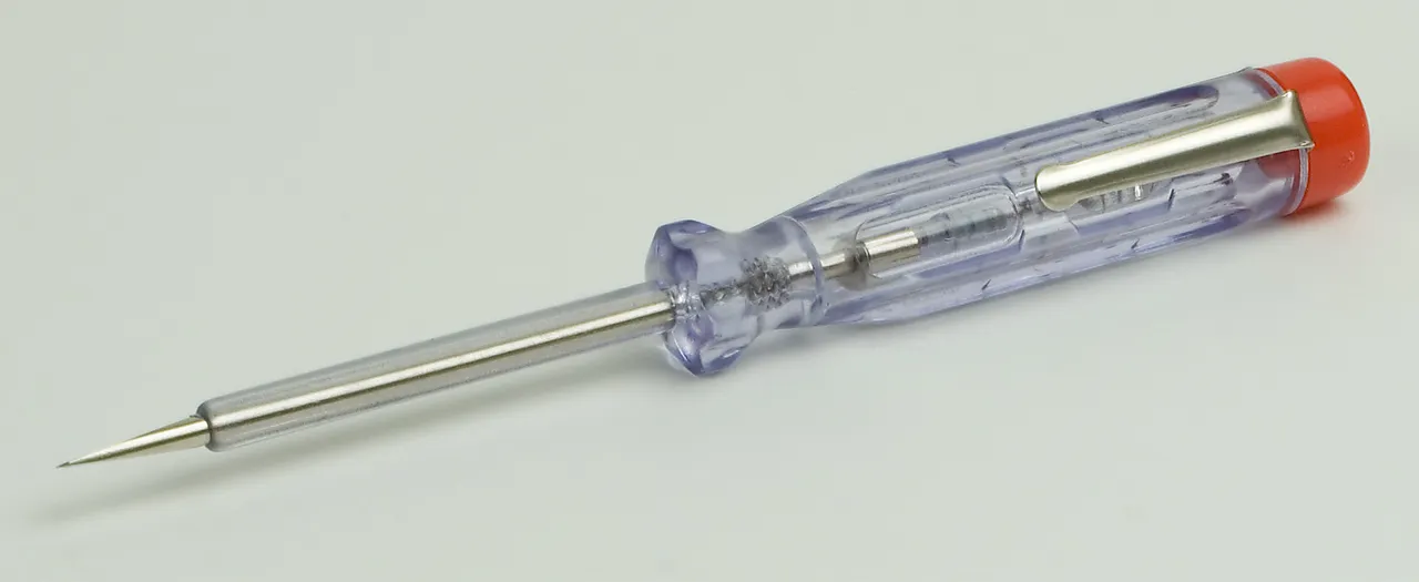 SPENNINGSTESTER 100-250V 140MM