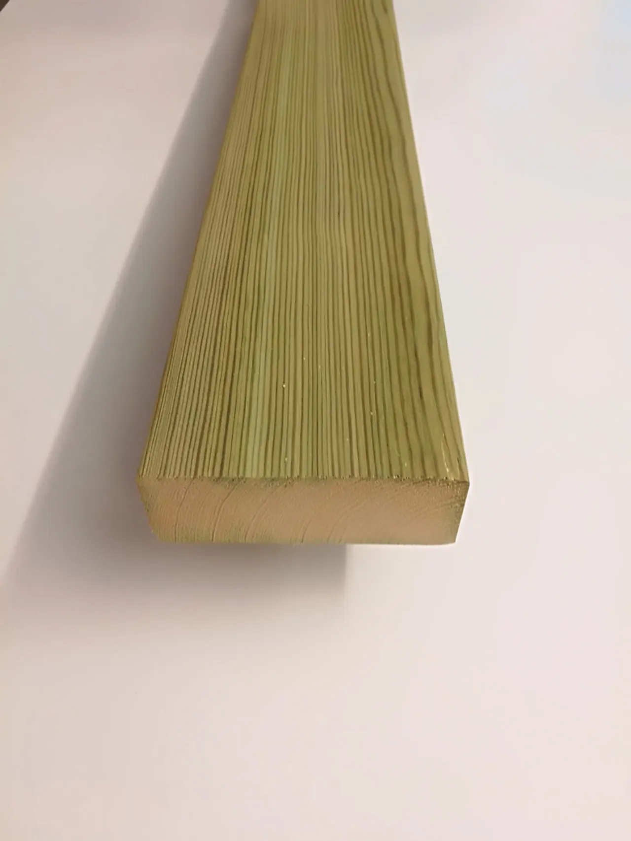 Konstruksjonsvirke C24 impregnert furu 36x98 mm null - null - 3 - Miniatyr