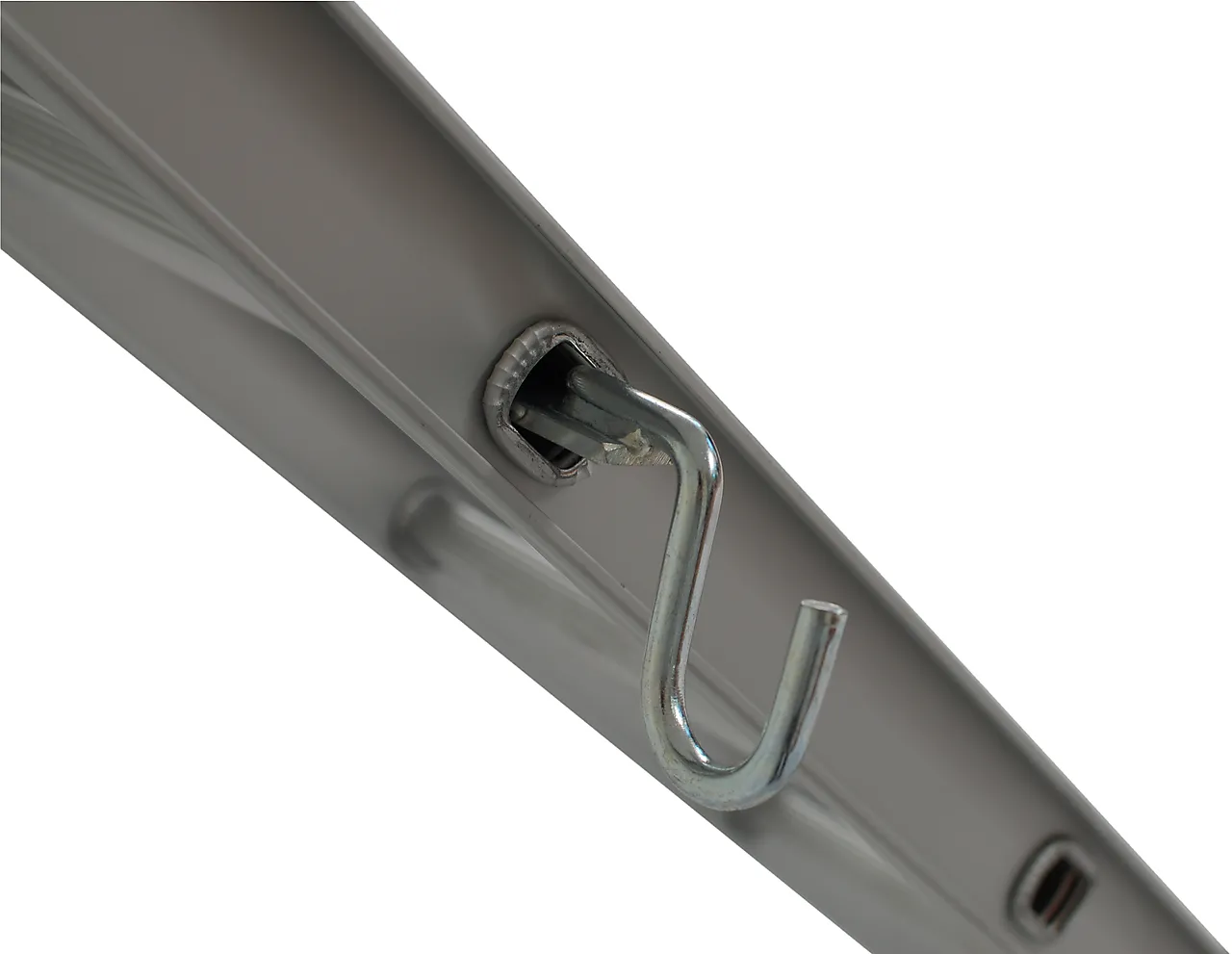 Malerkrok for oppheng av spann på stiger