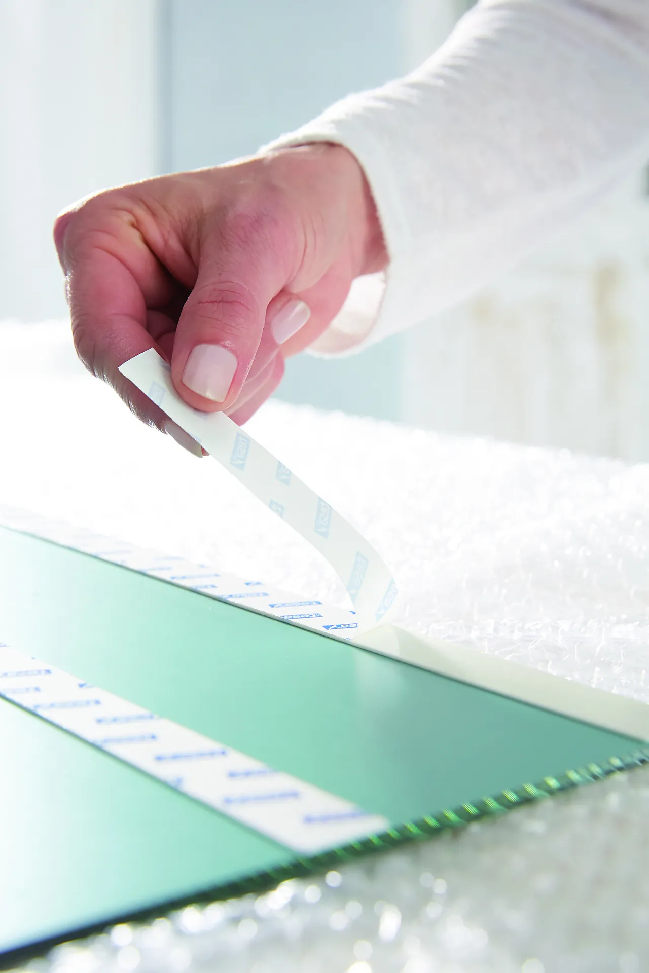 Dobbeltsidig tape hvit 5 m x19 mm null - null - 3 - Miniatyr