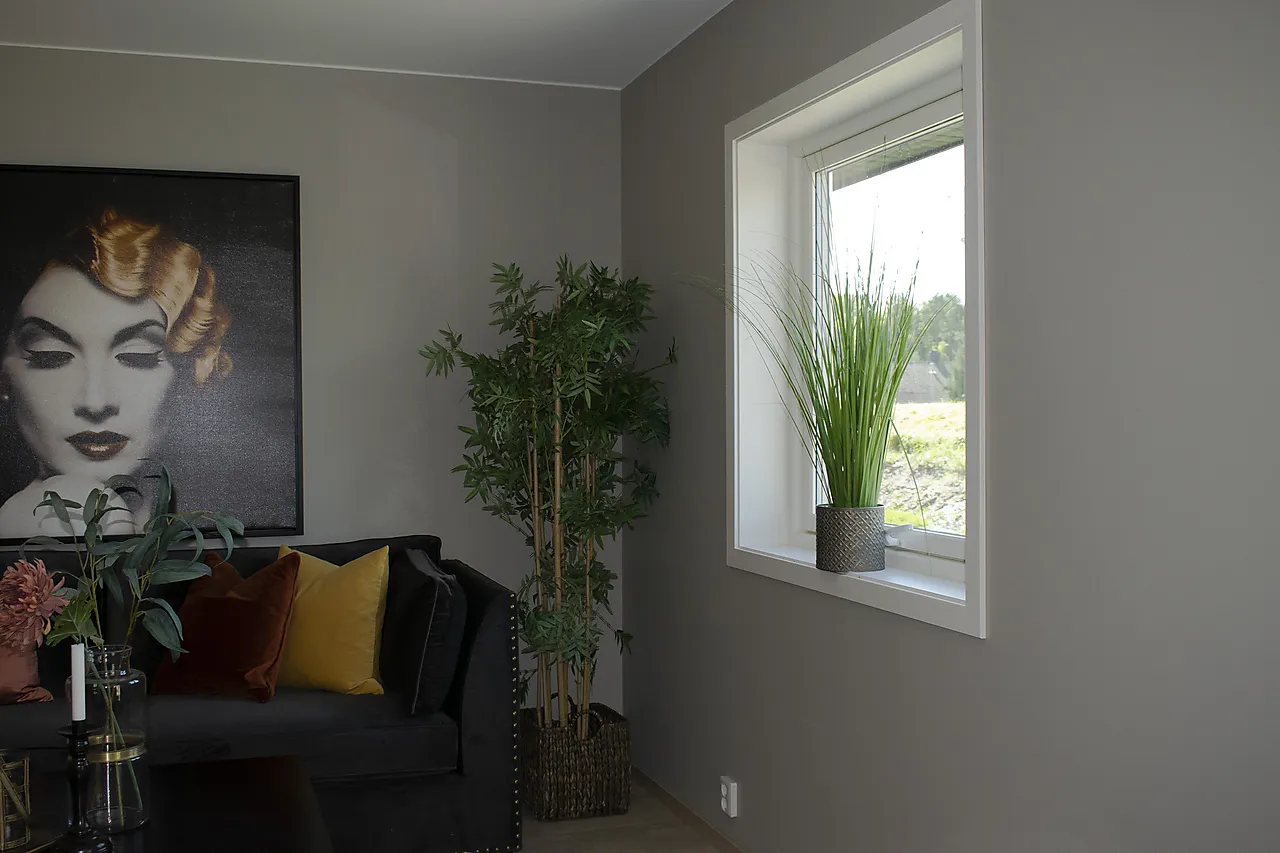 Karmlist furu 12x069x4400 mm rund S0502Y null - null - 3 - Miniatyr