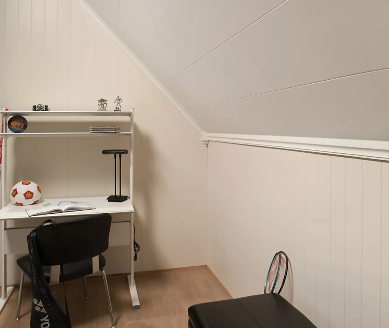 Forestia sponpl 40tf tak-ess 620 12x620x1220 40tf hvit silkematt