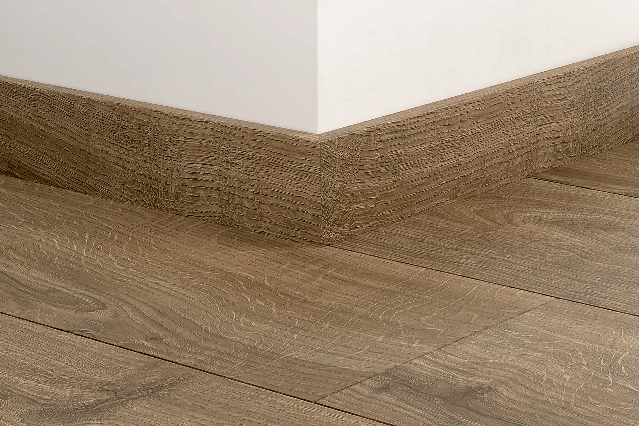 Sokkellist laminat 12x58 mm Browned Oak dekor 06402