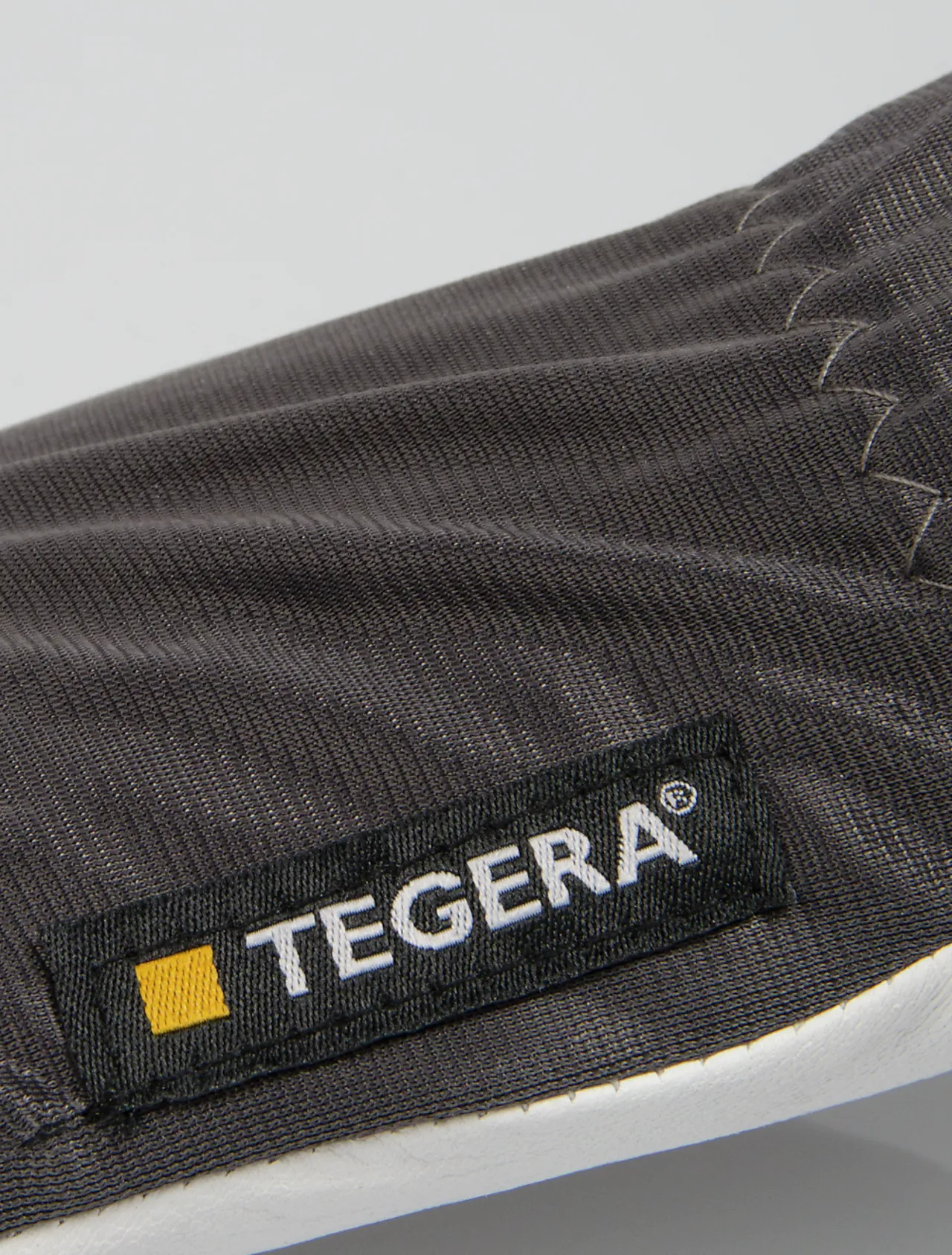 Monteringshanske 114 10 tegera