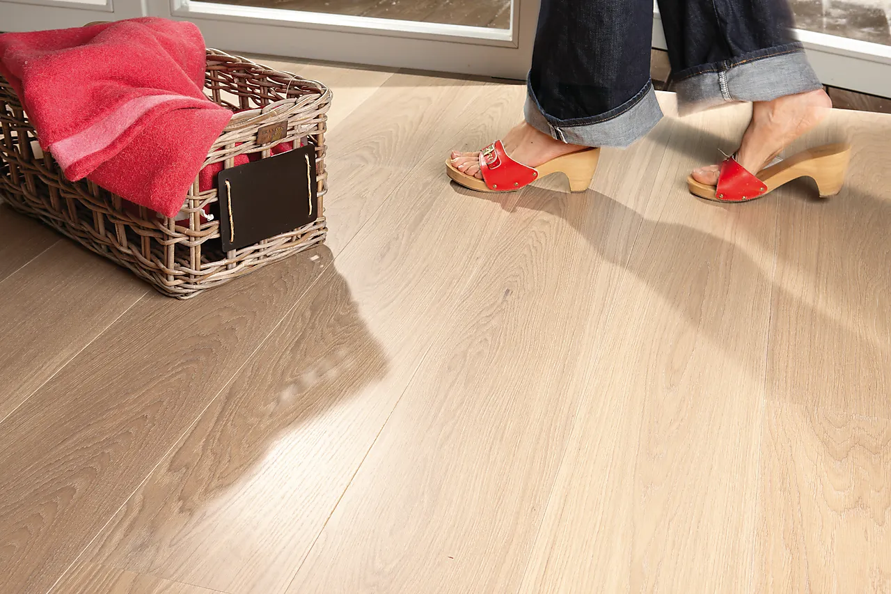 Parkett 1-stav eik Castle Andante børstet