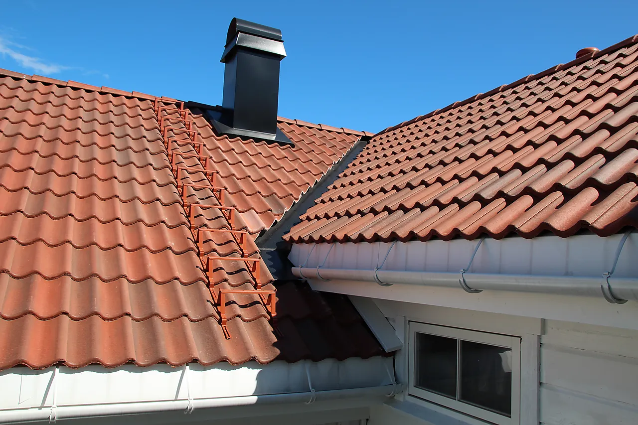 STIGETRINN BREDDE 30CM TEGLRØD SKARPNES null - null - 2 - Miniatyr