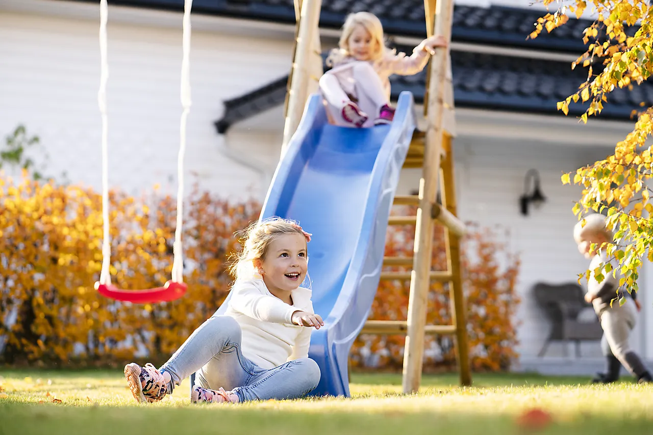 Lekestativ Max m/ huske og sklie Lekestativ Max m/ huske og sklie