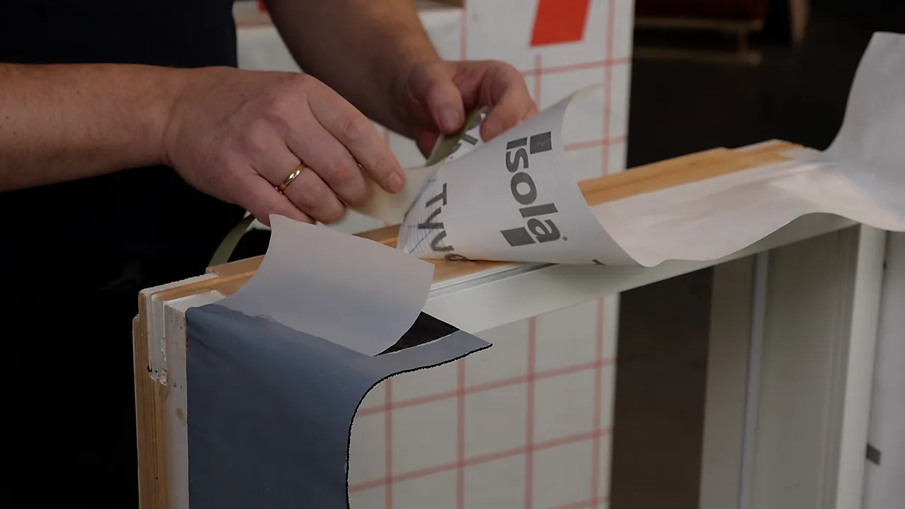 Isola vindusims m/ klebekant 0,15x50 m Isola vindusims m/ klebekant 0,15x50 m