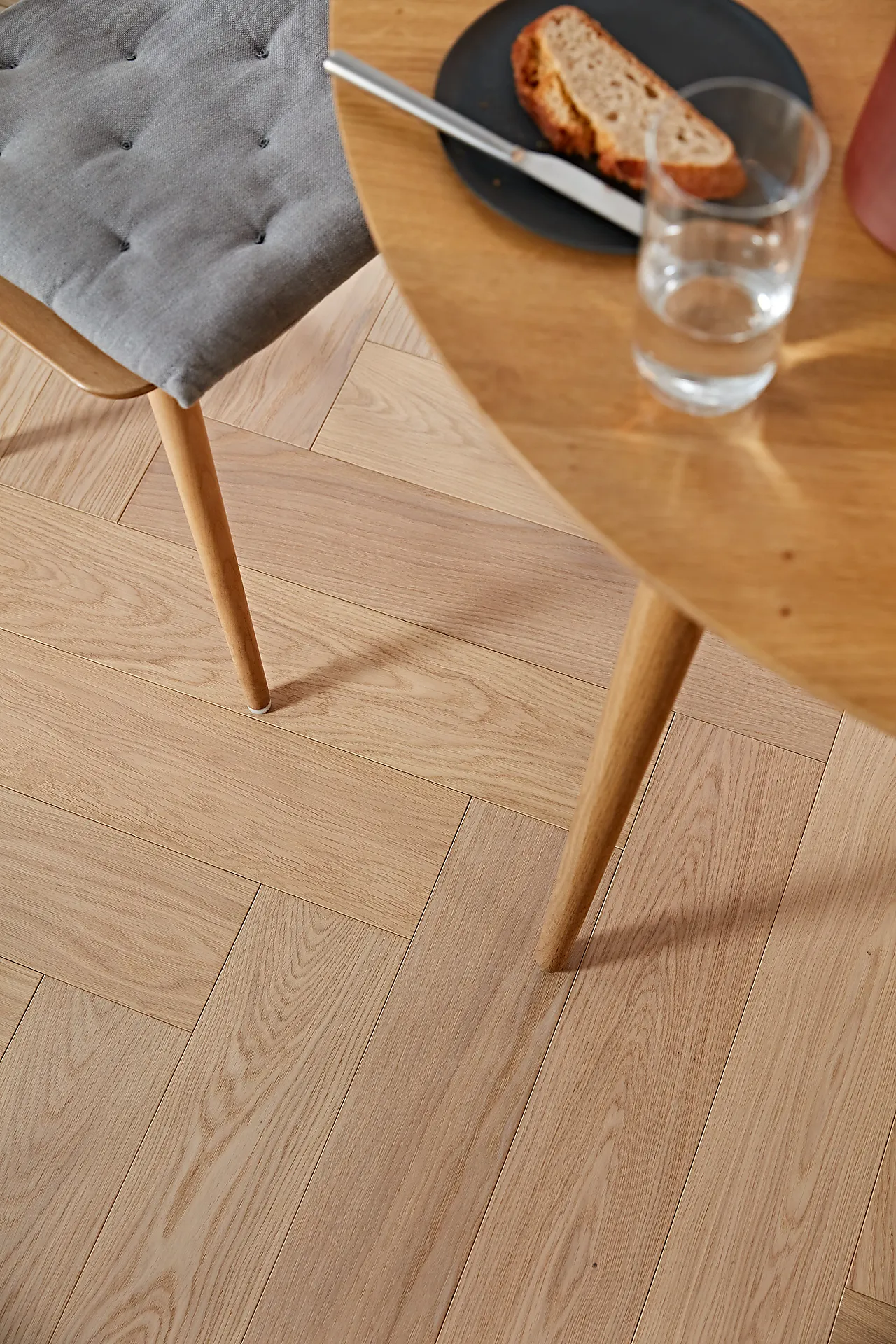 Parkett fiskeben b-plank hvit natural olje