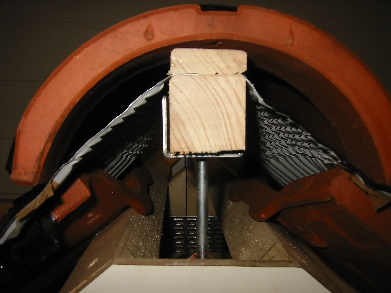 Mønebrakett skrue 36x180 mm Mønebrakett skrue 36x180 mm