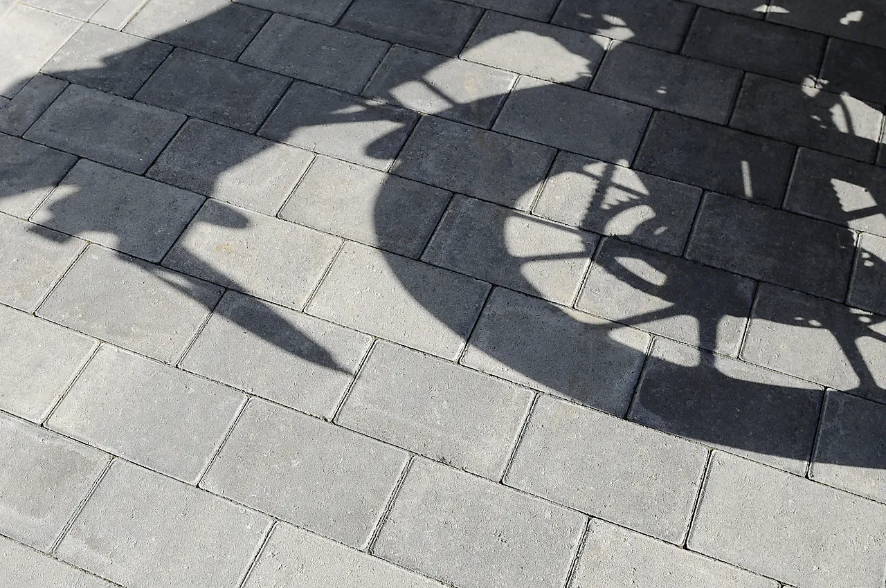 Belegningsstein torg grå XL 21x14x6 cm Belegningsstein torg grå XL 21x14x6 cm