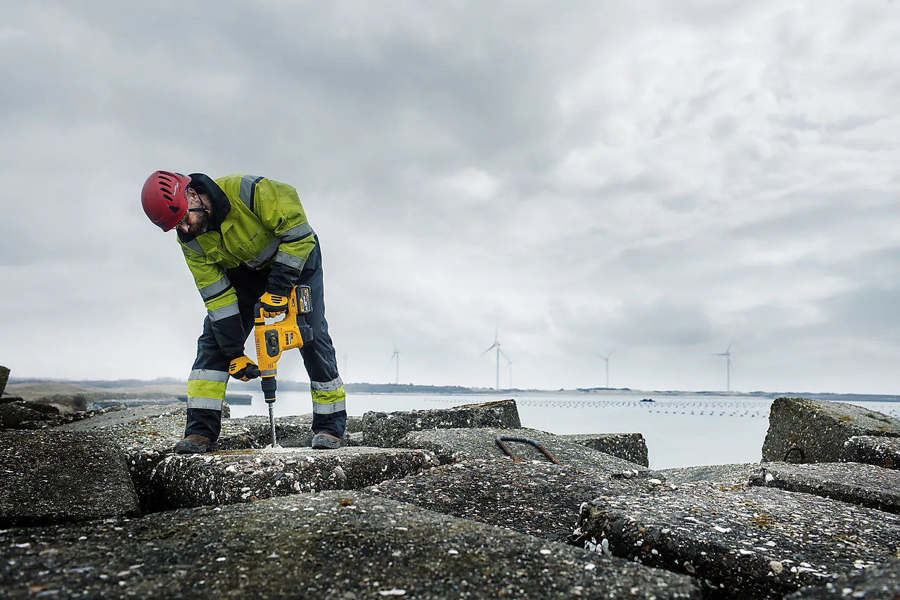 Borhammer 54V DCH481X2 SDS-MAX XR Flexvolt 6,1J null - null - 2 - Miniatyr