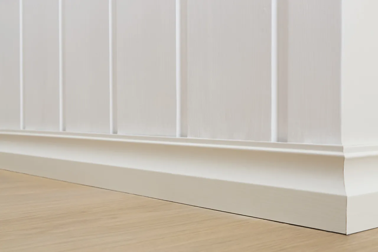 Gulvlist furu profilert CW243 hvit bomull S0502-Y 15x70x4400 mm null - null - 3 - Miniatyr