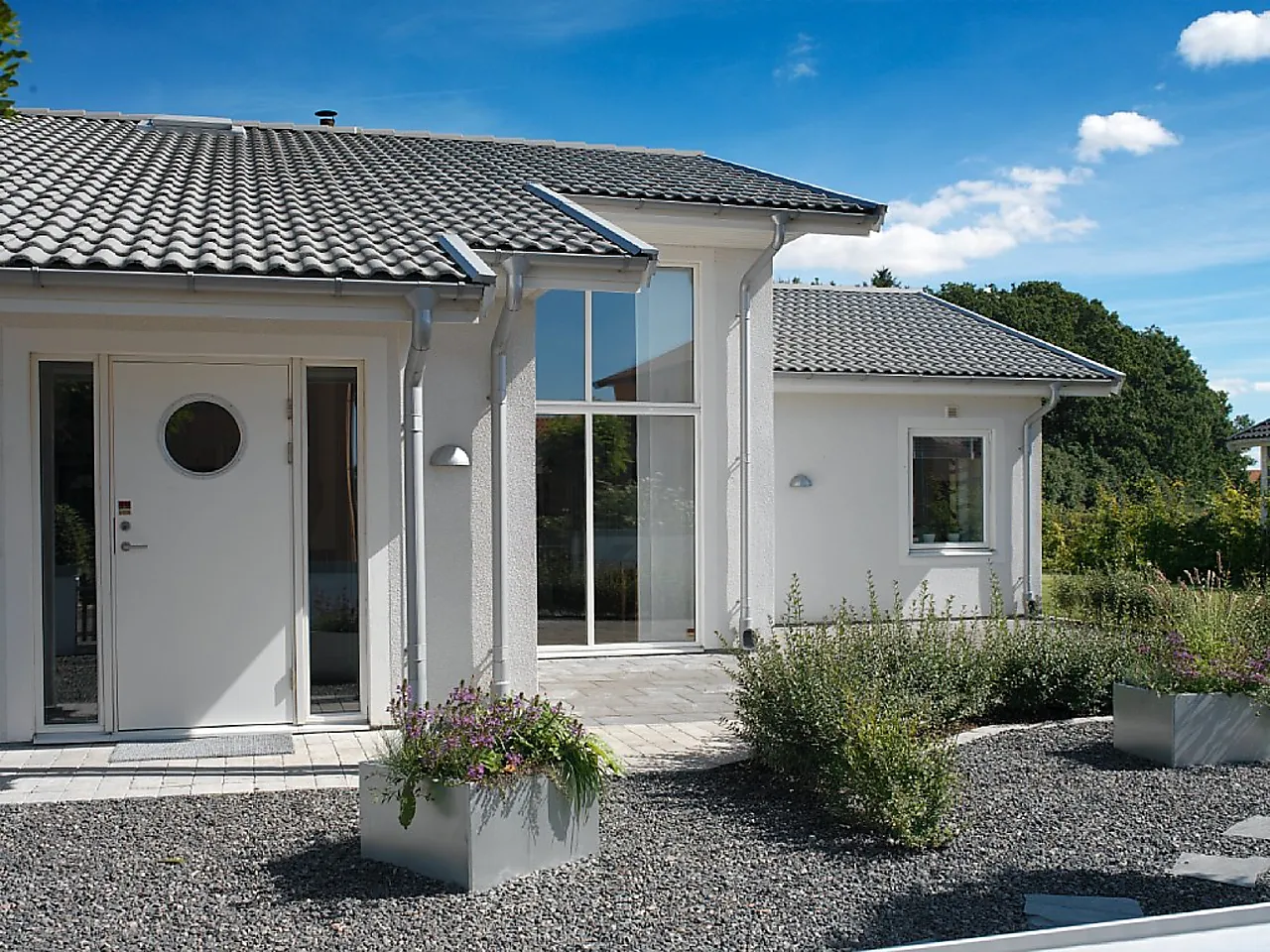 Takrenne stål 125/4000 sort lindab takrenne ø=125mm l=4m svrt Takrenne stål 125/4000 sort lindab takrenne ø=125mm l=4m svrt