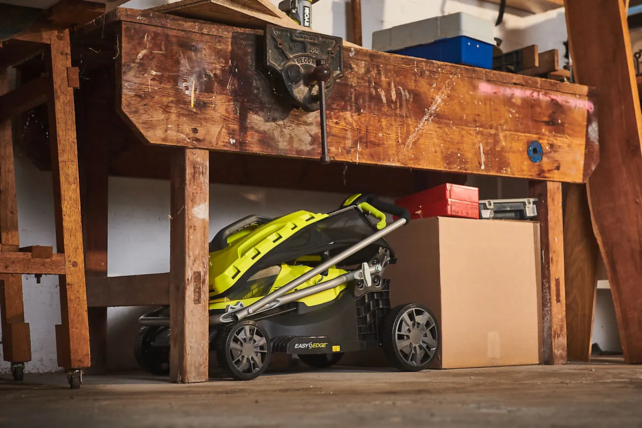 Gressklipper RY18LMX37A-0 null - null - 3 - Miniatyr