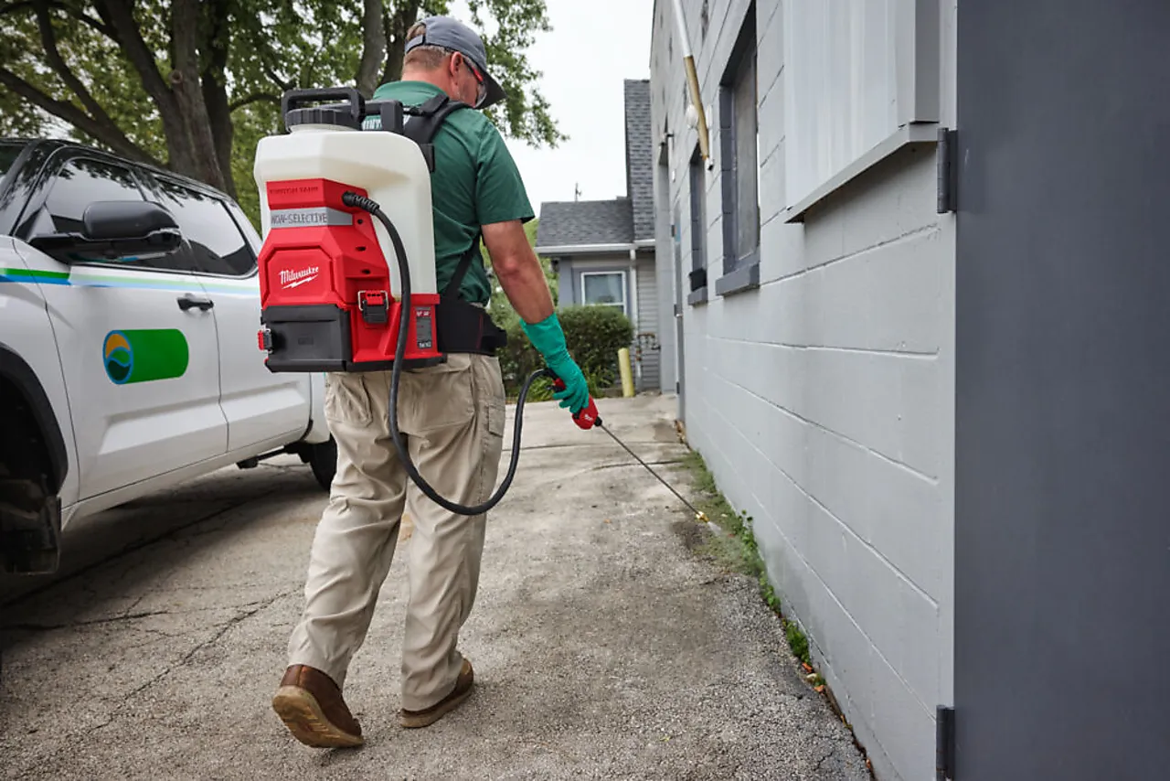 Ryggsprøyte M18 bbpfp2-301 ny milwaukee