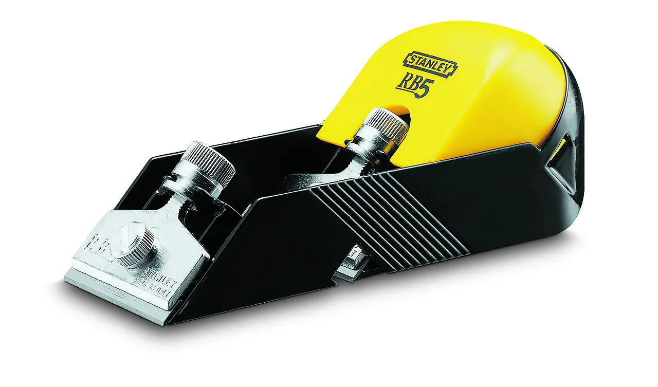 Støthøvel 0-12-105 med engangs-høveljern RB5 50 mm Støthøvel 0-12-105 med engangs-høveljern RB5 50 mm